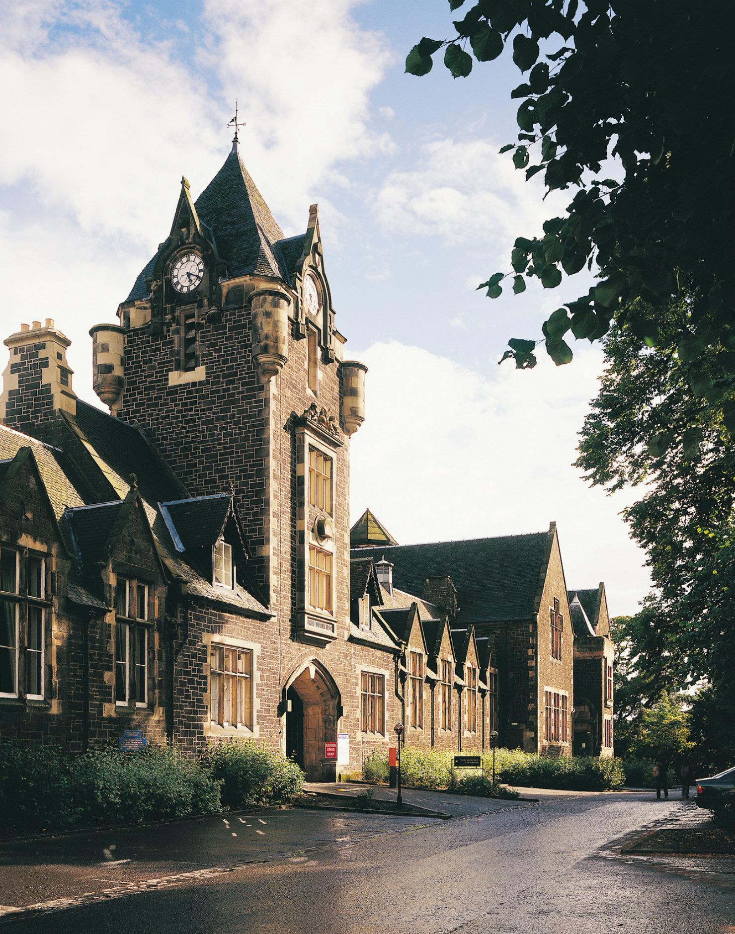 Stirling Highland Hotel- Part Of The Cairn Collection Dış mekan fotoğraf